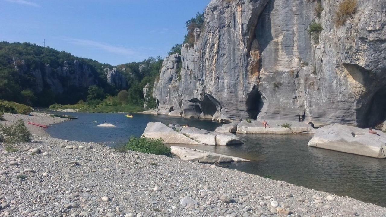 Location De Gites Les Sources Chambonas/Les Vans Exteriör bild