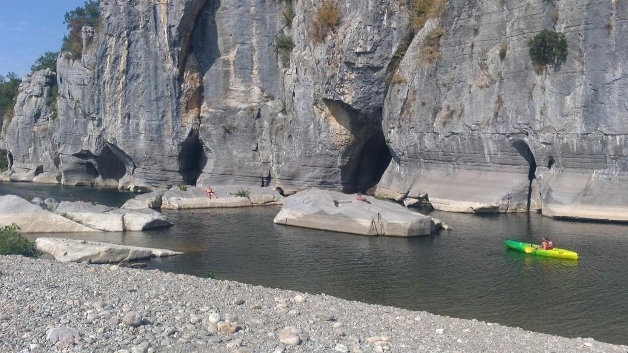 Location De Gites Les Sources Chambonas/Les Vans Exteriör bild